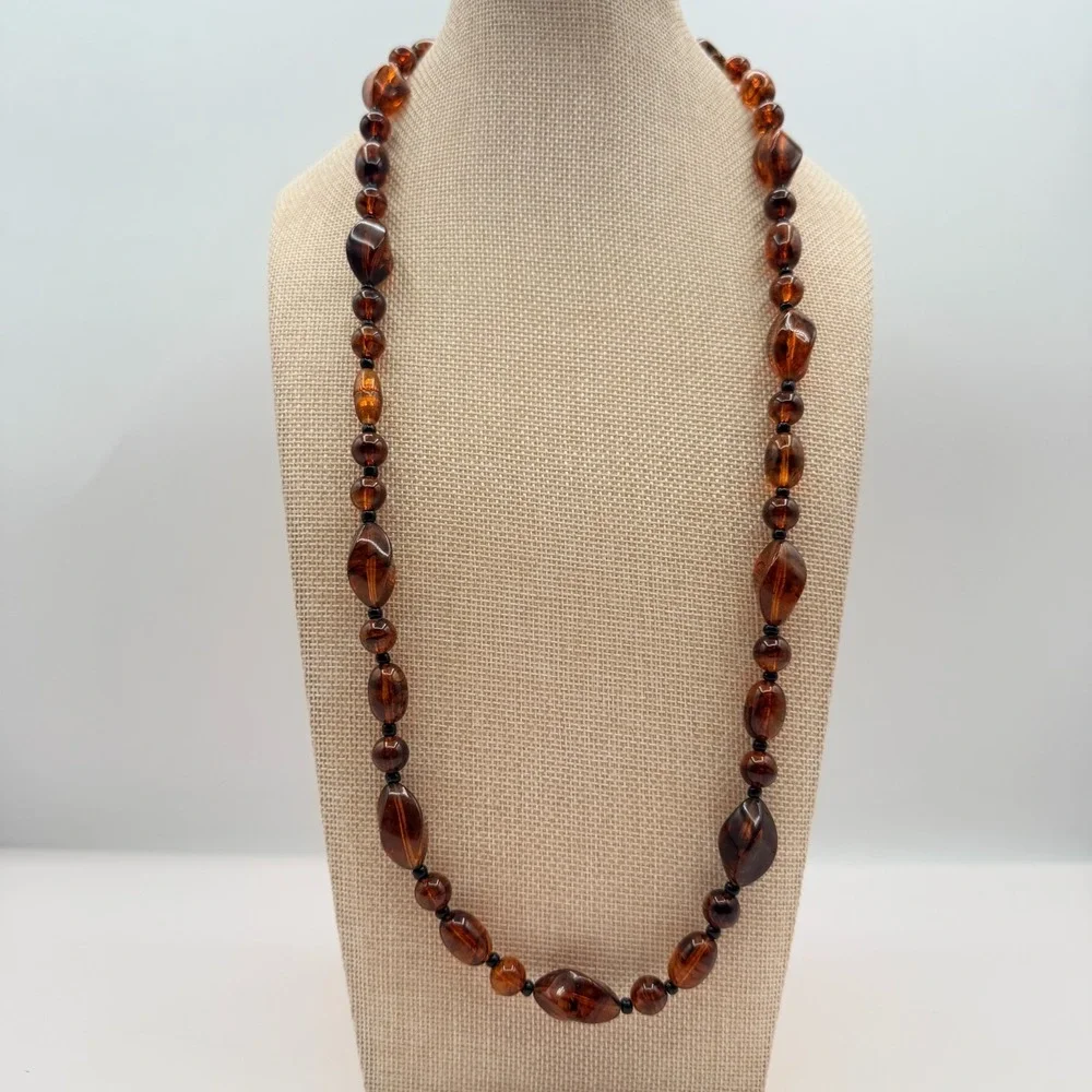 Vintage Y2K Amber Black Beaded Necklace Boho Women's Classic Fashion Jewelry